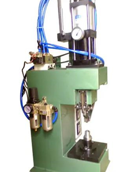 鉚接機(jī)壓力多少合適？按照物體厚度決定！